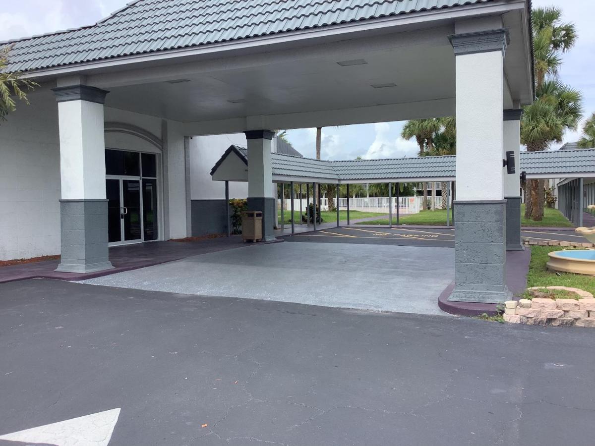 Heritage Park Inn Kissimmee Buitenkant foto